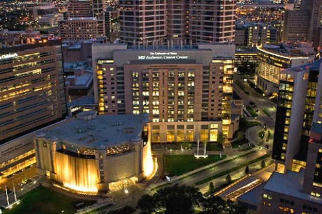 Cozy Home Near Med Center, Nrg, Galleria & Dtown Houston Exterior foto